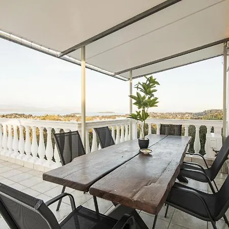 Villa Ionian Star Captain Politis *